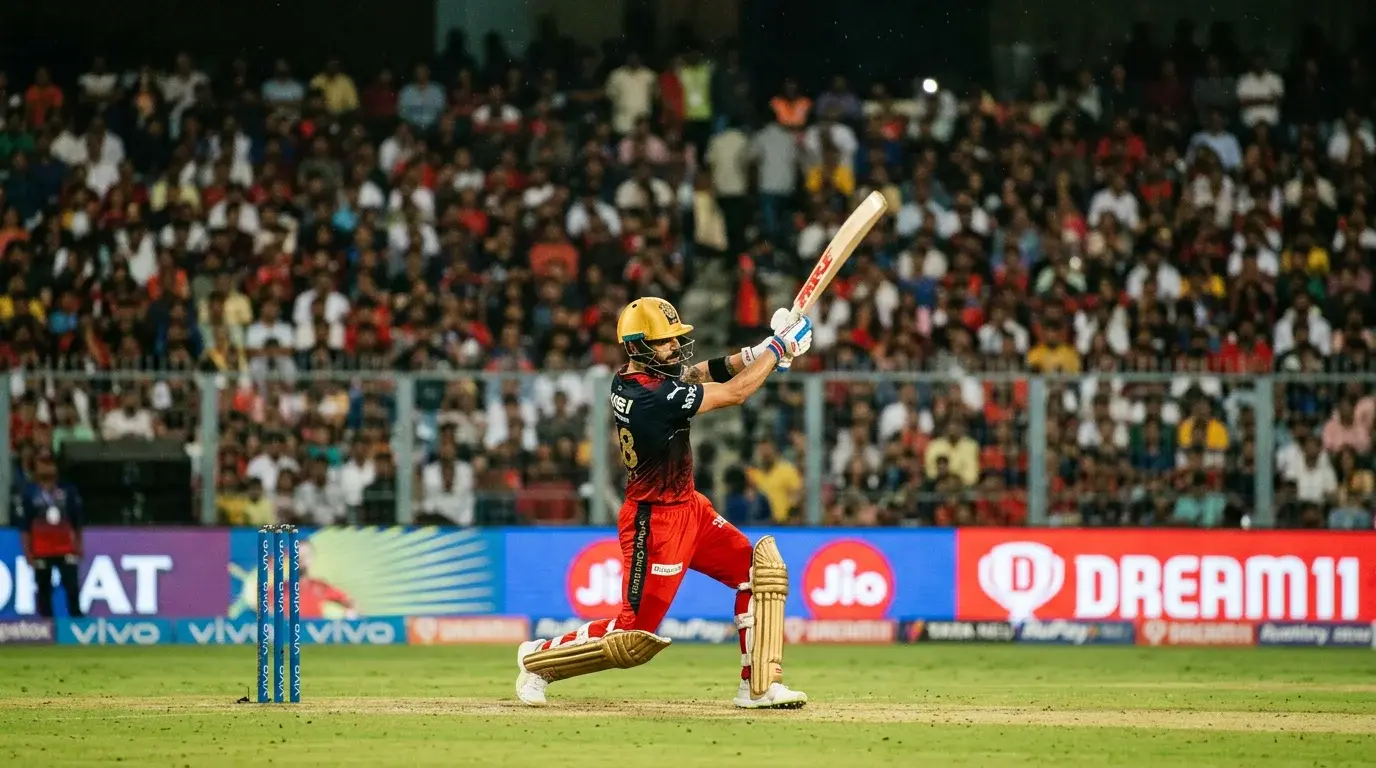 Bateador de cricket en posicion de bateo en un estadio de la IPL durante un partido nocturno